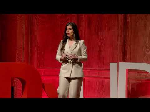 Tecnología y Salud Mental: ¿rivales o aliadas? | Ana Freire | TEDxUDeusto